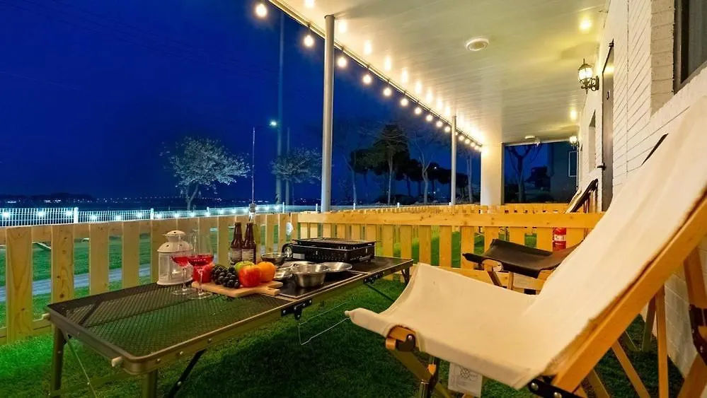 Glamdog Dog Pension Yeongheungdo Branch Incheon Guest house