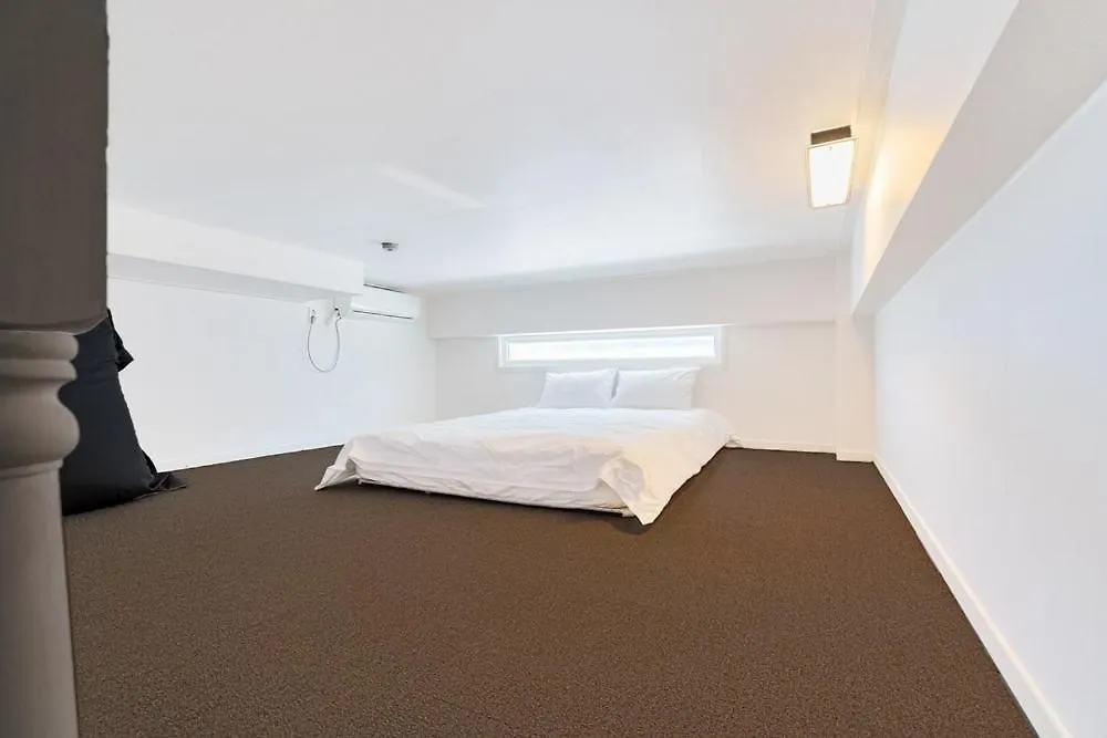 Guest house Glamdog Dog Pension Yeongheungdo Branch Incheon