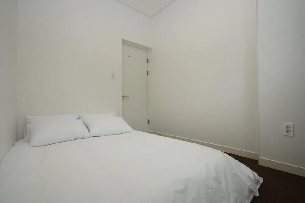 Glamdog Dog Pension Yeongheungdo Branch Incheon Guest house